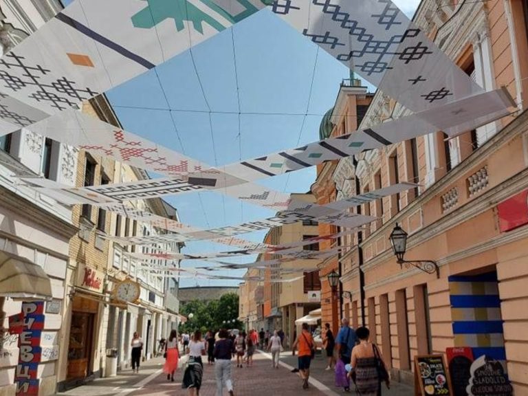 ŠTAMPA MESH CERADA